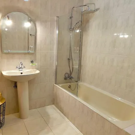 Guilhermina's Place * 빌라노바데가이아